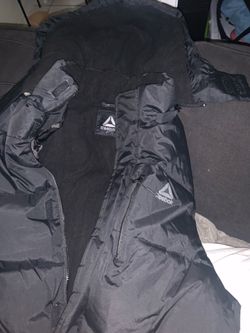 Reebok Men's Puffer Coat Spell Out Logo Jacket Hooded Full Zip Sz xl