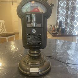 AM/FM CASSETTE COLLECTIBLE PARKING METER 