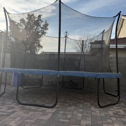 Trampoline- free