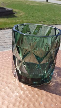 Green candle holder