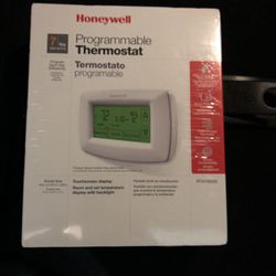 3 Honeywell Digital Thermostats