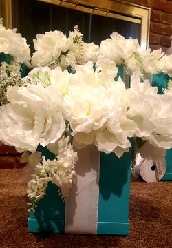 Eight Robinegg Centerpiece Boxes (Boxes Only)