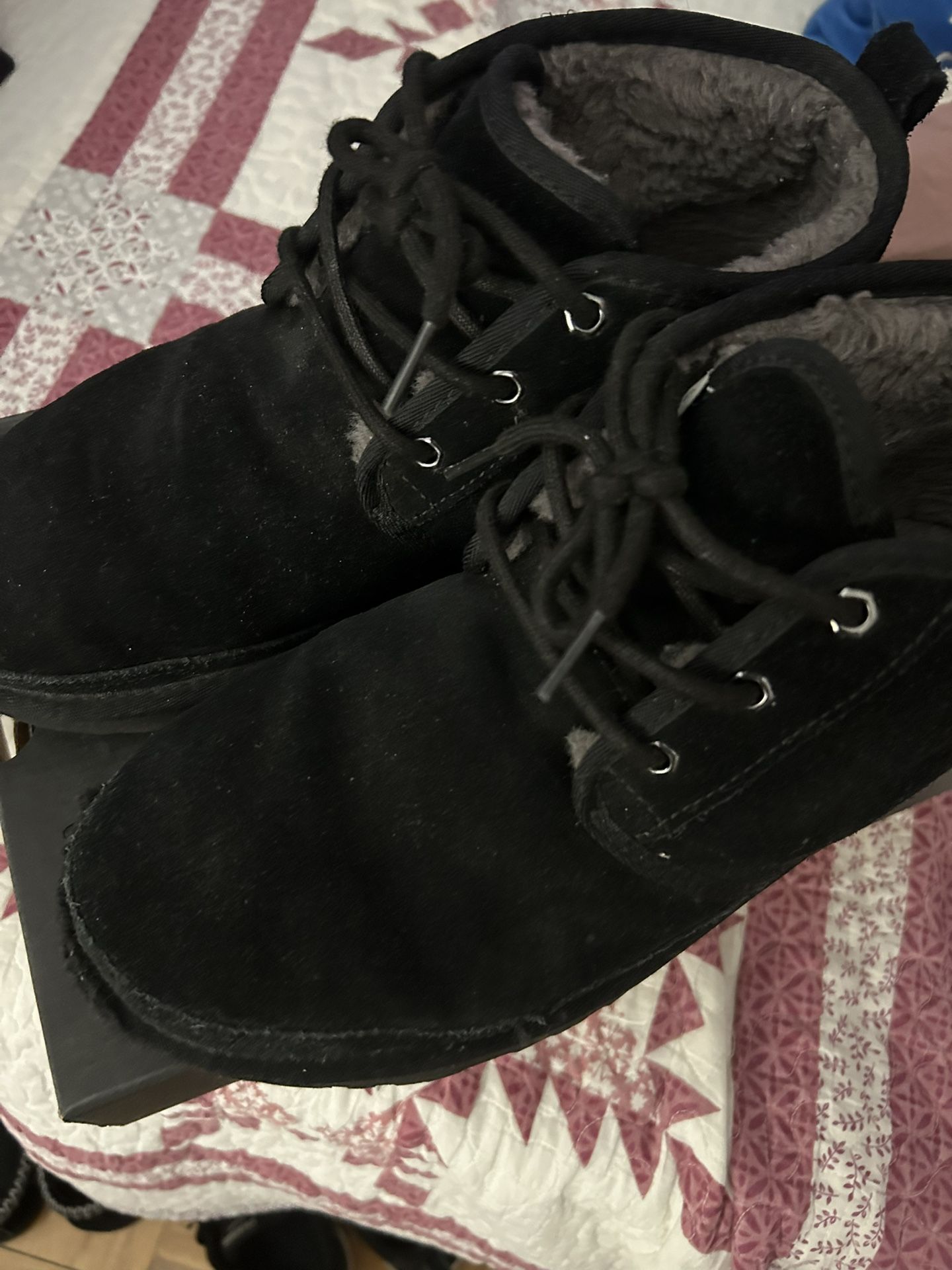 ugg boots black