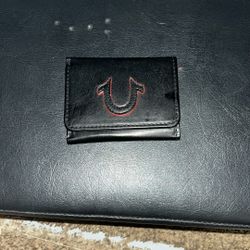 true religion wallet 