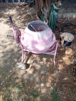 Cement Mixer with Wheels