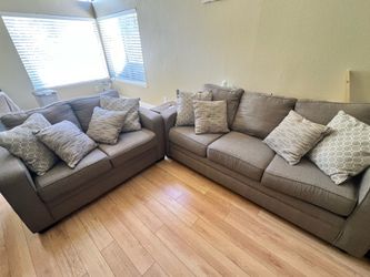 Couch set of two with pillows
