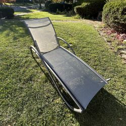 Gray Aluminum & Textile Outdoor Lounge Chair 