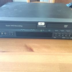 JVC VHS/DVD Combo Recorders - PARTS ONLY