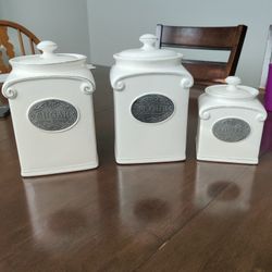 White Cannister Set 
