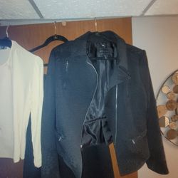 BCBG Maxx Black Jacket Size Tirrahi Fitted Black Wool Size Large Dress