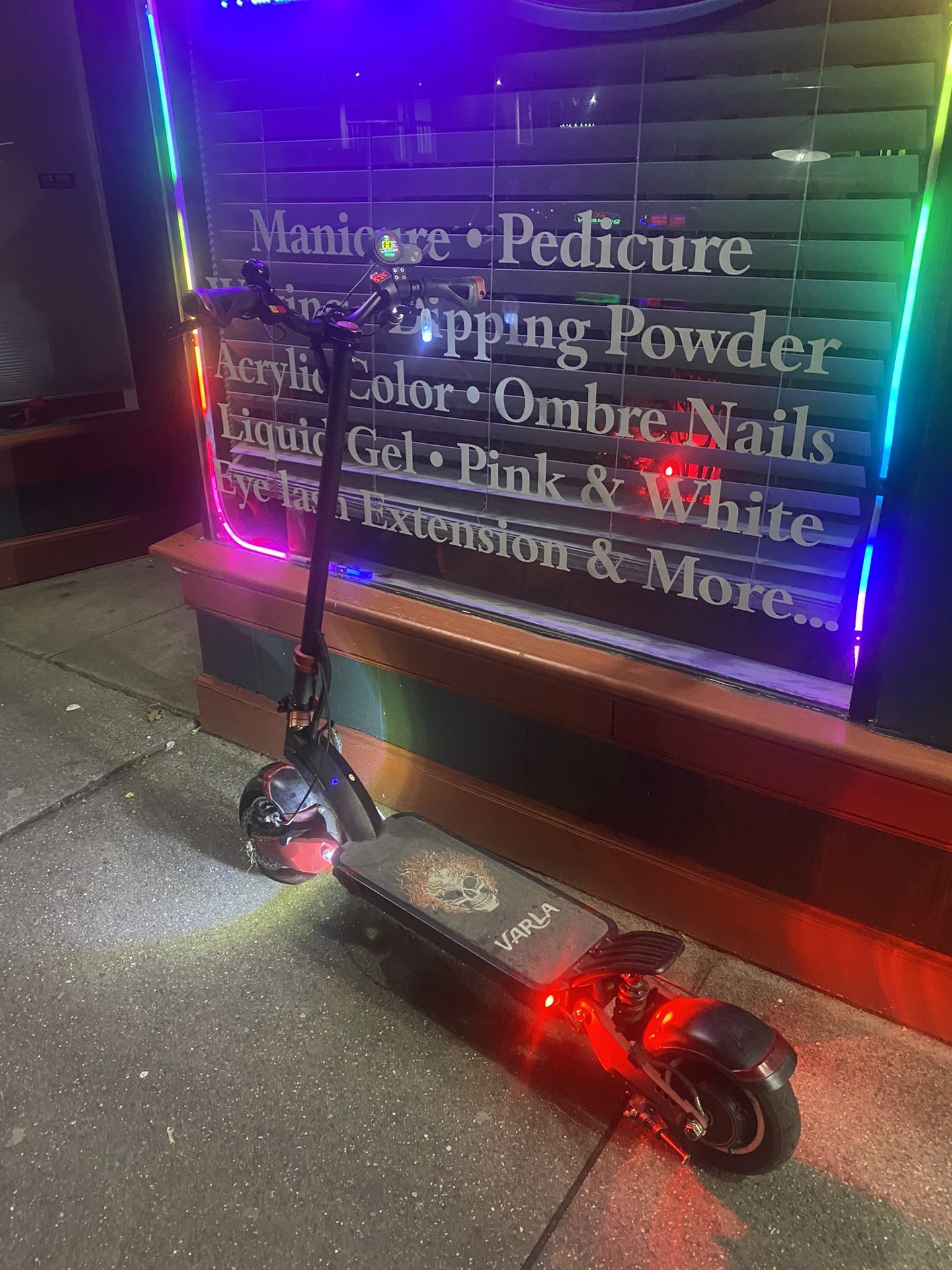 Varla electric scooter 40mph (Trade for suron, talaria or Kinda electric dirtbike)