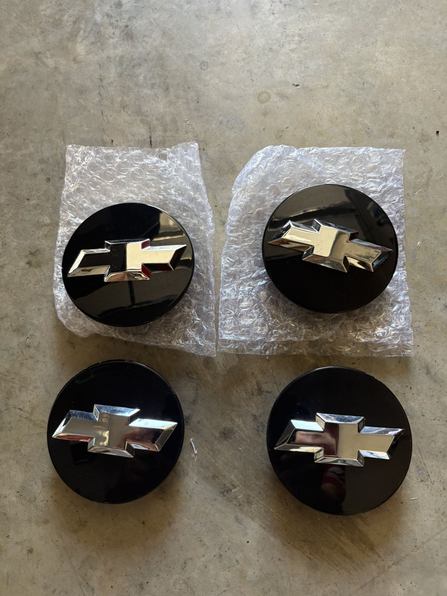 Chevy Center Caps 83mm
