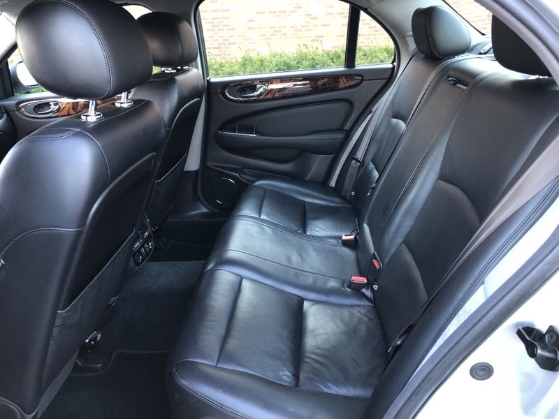 2004 jaguar xjR supercharged v8