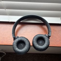 JBL Wireless Headphones