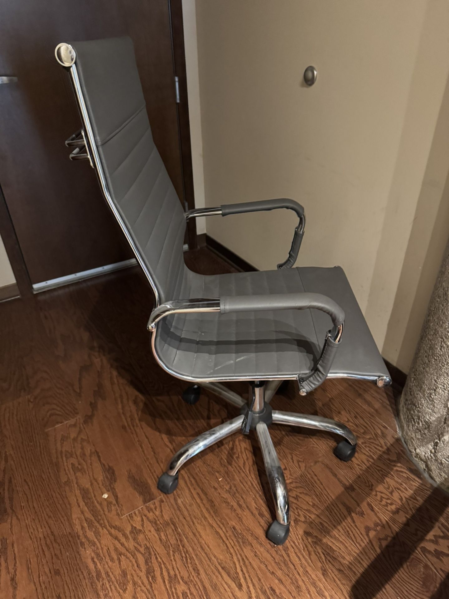 Gray office chair