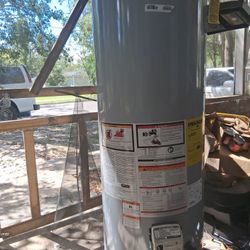 Ao Smith 40 Gallon Natural Gas Water Heater New Nver Used 225.00