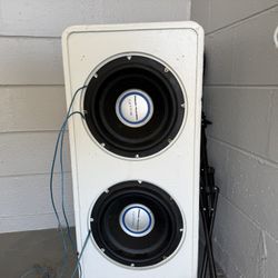 12 Speakers And Box