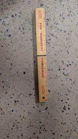 Vintage "It Floats" fishing knife,