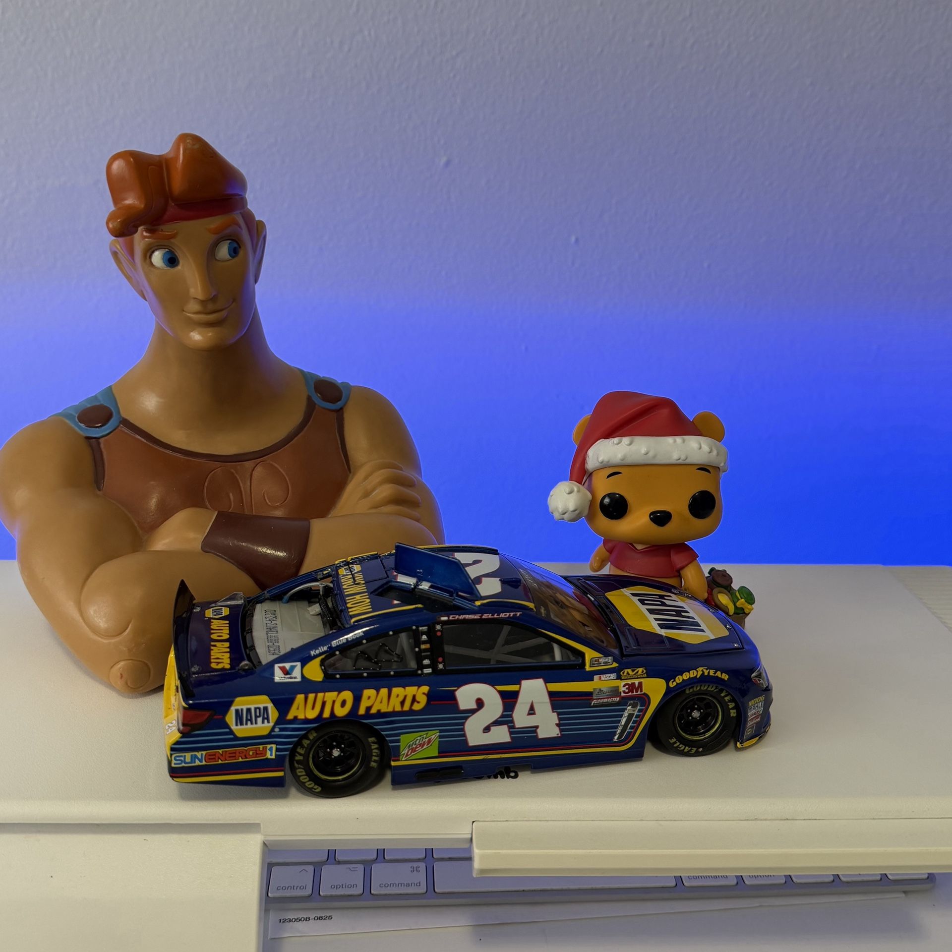 Chase Elliott NAPA 24 Diecast Autographed 1:24 Chevrolet SS NASCAR Cup Car