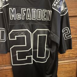 Signed Raiders Darrin McFadden Jersey 