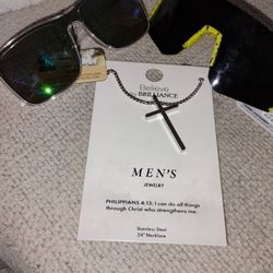2 GLASSES 😎 AND NECKLACE/CHAIN W CROSS