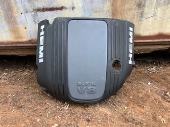 ENGINE COVER OEM 2015 -2023 DODGE CHARGER 5.7L V8 HEMI