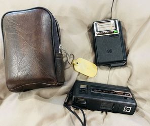 1970s Vintage Kodak Tele-Instamatic 608