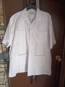 GUAYAVERA XL.