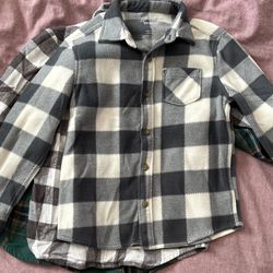 Boy Long Sleeve Plaid Shirts Size 6 / 7