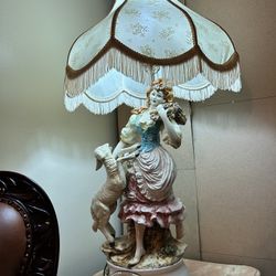 Vintage Figurine Lamp