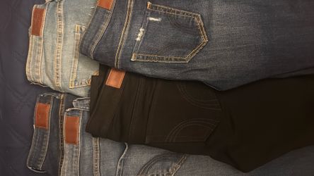 Hollister jeans