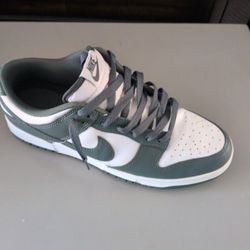 Vintage Green Nike Dunks Retro