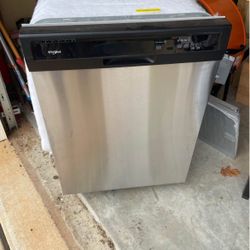 Whirlpool Dishwasher 