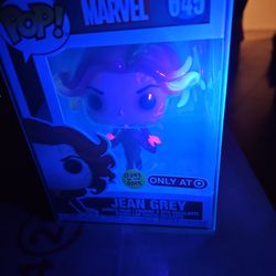 JEAN GREY (645) GLOW-IN-THE-DARK TARGET EXCLUSIVE FUNKO POP!