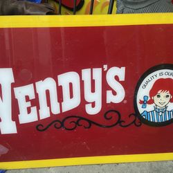 2 Antique Huge Original Wendy’s Sign  1500$ Obo