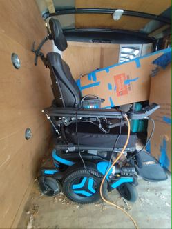 Quantum Edge 3 Power Wheelchair