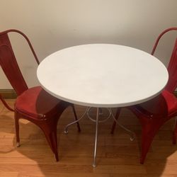 Table & 2 Chairs All Metal.