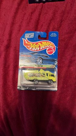 Hot Wheels Garbage Truck