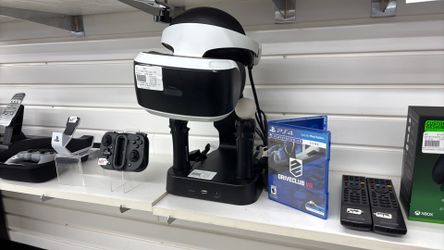 Sony PlayStation VR (PSVR) headset With “DriveClub” VR game