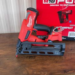 Milwaukee M18 FUEL 18-Volt Lithium-Ion Brushless Cordless Gen II 16-Gauge Angled Finish Nailer (Tool-Only)