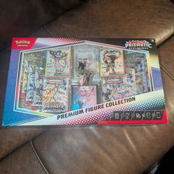 Pokémon Prismatic Evolutions Premium Figure Collection