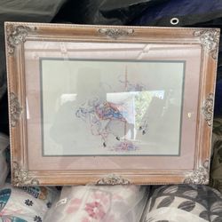 Caresley Wood Frame Very Pretty For A Young Girls Room 