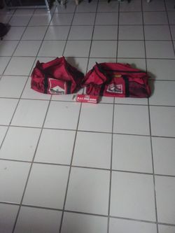 Marlboro Bags And Radio 