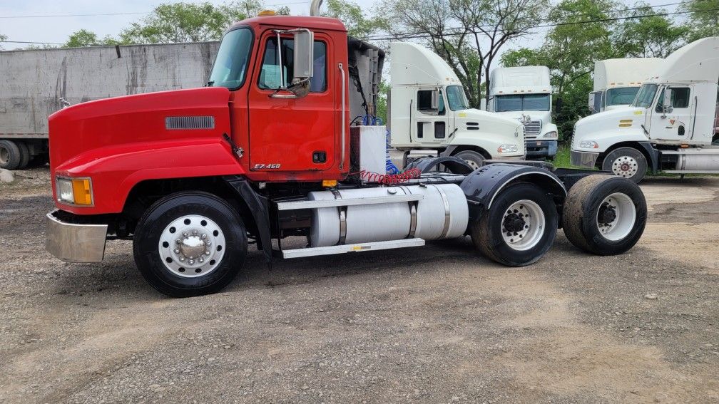 1999 Mack Ch613