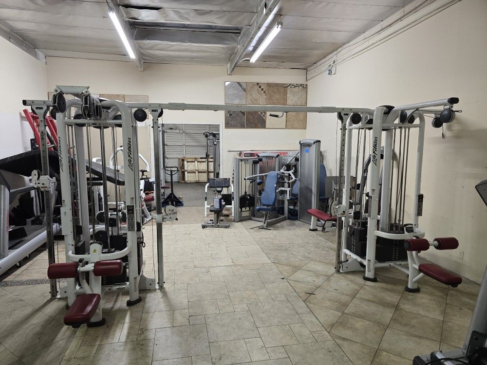 Life Fitness 8 Stack Jungle Gym Workout Fitness Commercial Grade Exercise Cable Crossover Weights