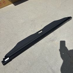 2019-2024 Mercedes G63 Rear Cargo Cover