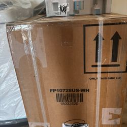 BRAND NEW WASHER AND DRYER 