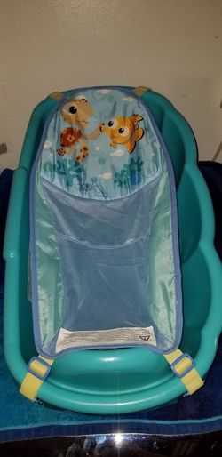 Finding Nemo baby bathtub