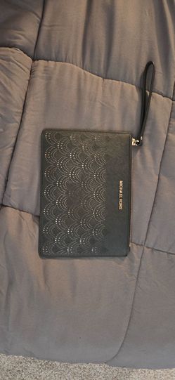 Michael Kors Clutch