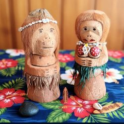 Hawaiian Carved Double Coconut Vintage Folk Art Tiki Bar Decor Large 14 in Hula Dolls (2) Nice!